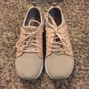 Like New Sperry Sneakers